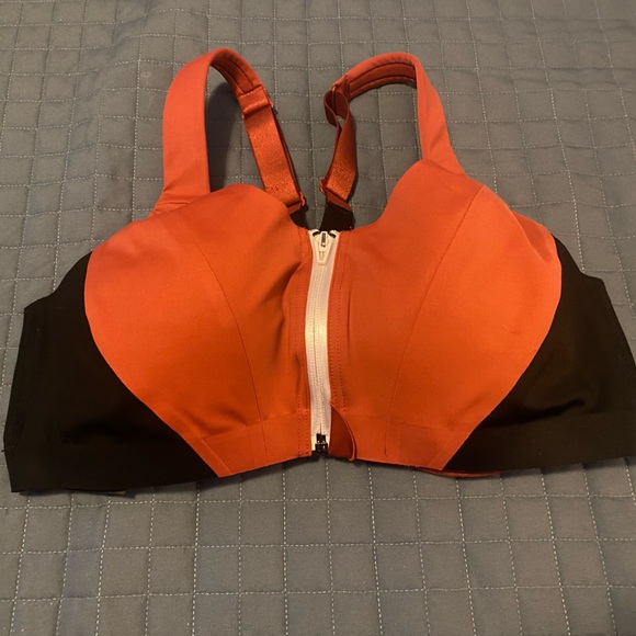 Knockout by Victoria’s Secret Sports bra - Picture 2 of 4
